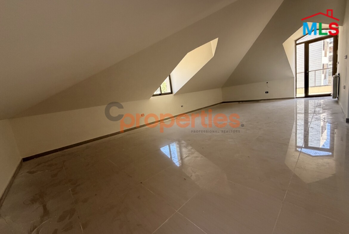 Duplex with Terrace for Sale in Naccache – CPLO40