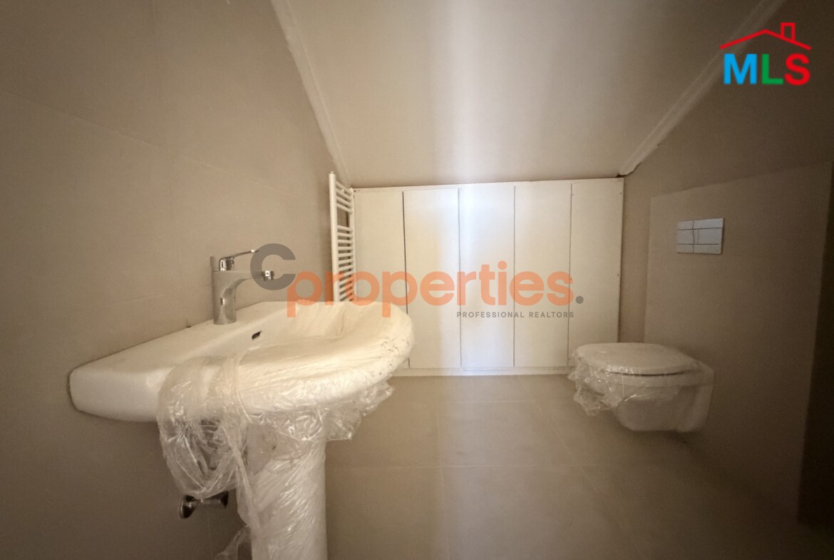 Duplex with Terrace for Sale in Naccache – CPLO40