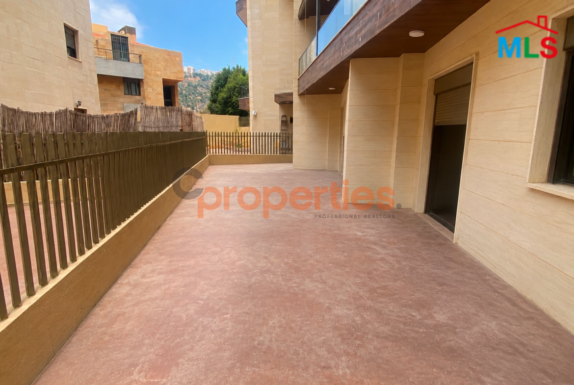 Apartment With Terrace For Sale In Mansourieh-CPHJ47-شقة مع تراس للبيع في المنصورية