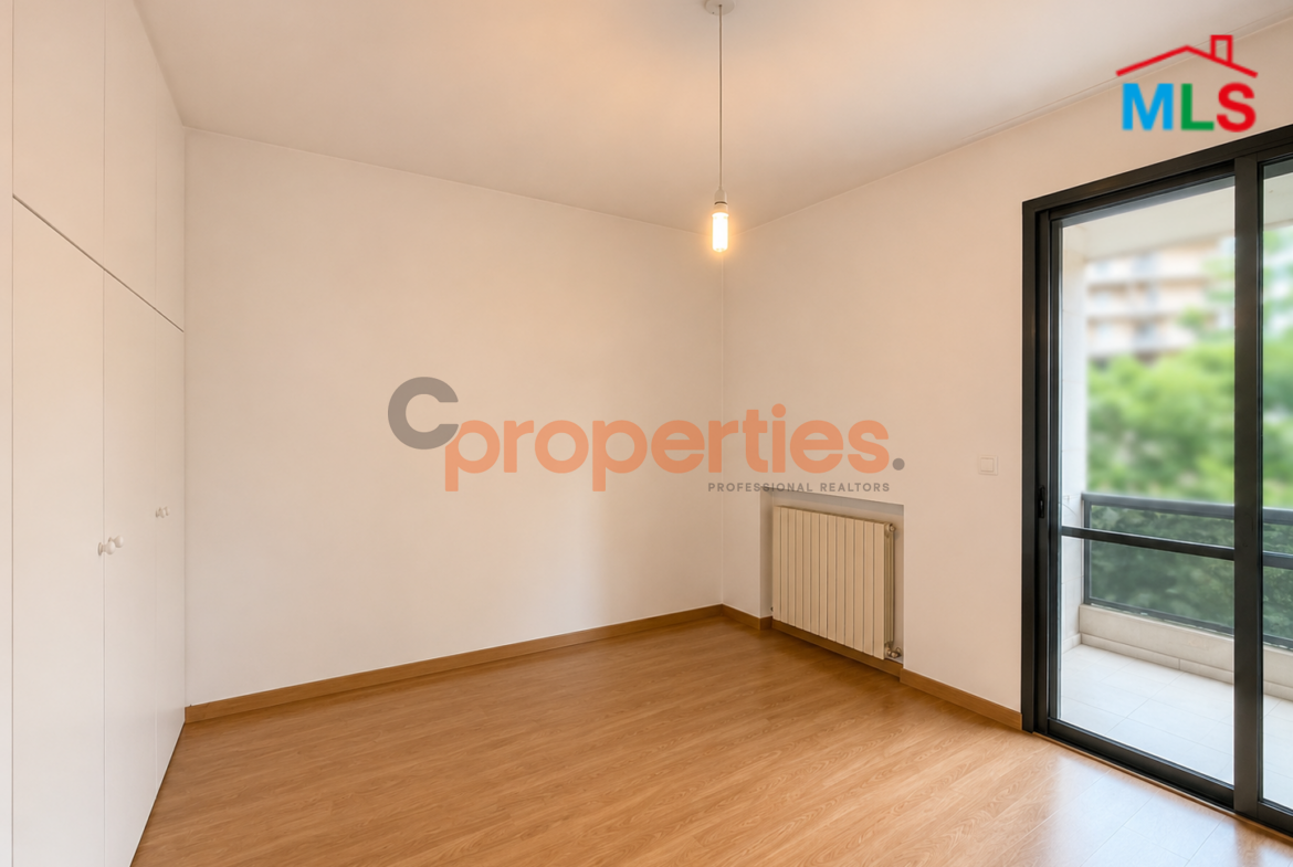 Aparmtent For Sale in Biyada شقة للبيع في البياضة CPCF376