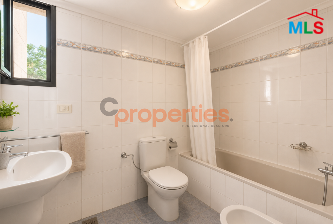 Aparmtent For Sale in Biyada شقة للبيع في البياضة CPCF376