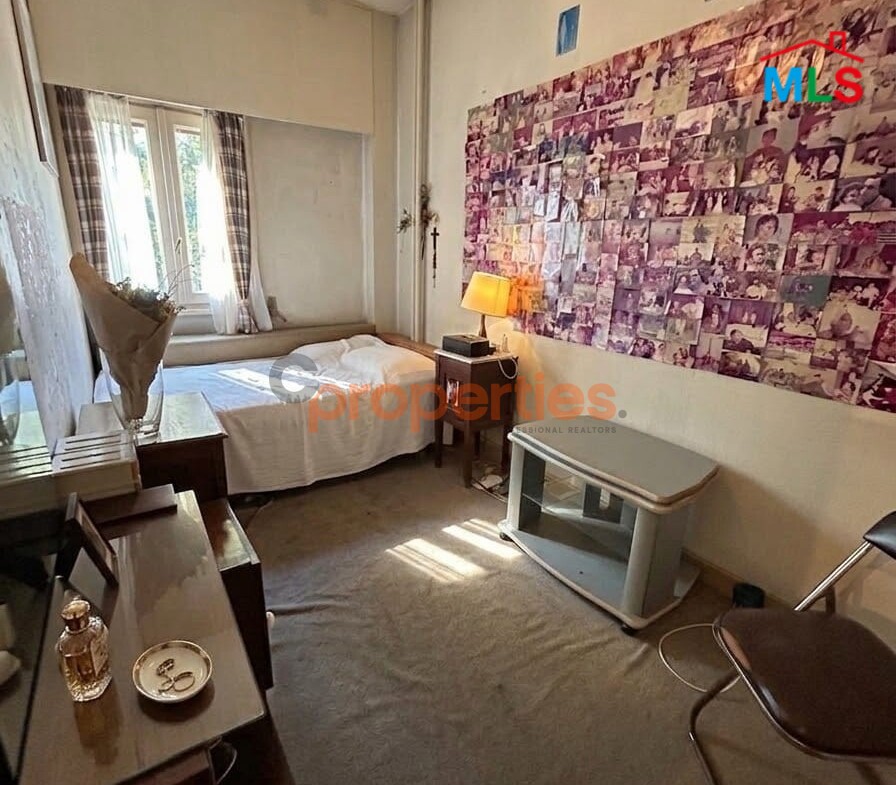Apartment For Sale In Achrafieh – CPBMH32