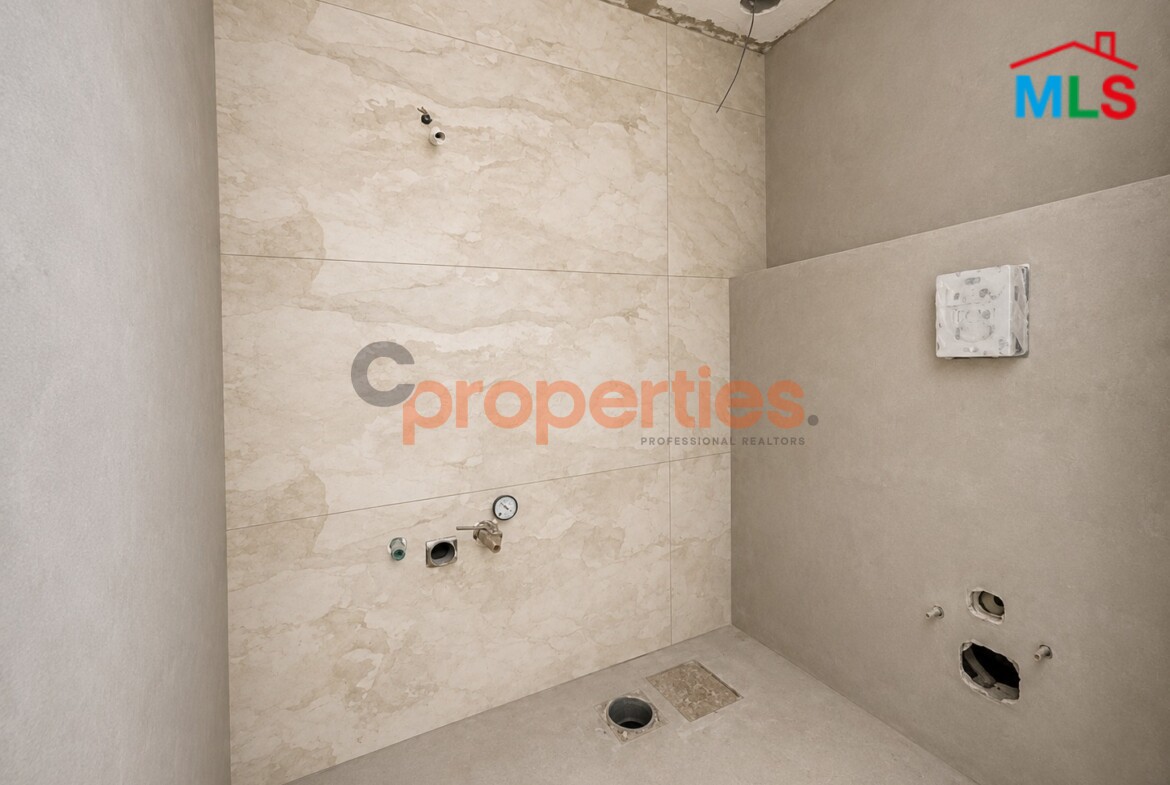 Apartment for Sale in Ballouneh شقة للبيع في بلونة CPKGK07