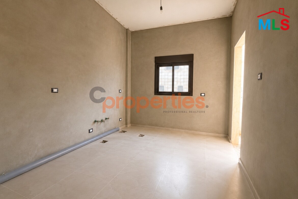 Apartment for Sale in Ballouneh شقة للبيع في بلونة CPKGK08