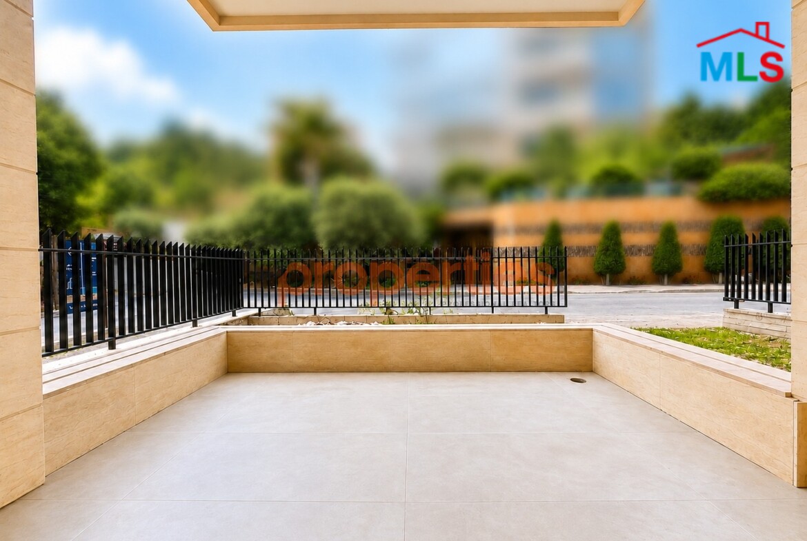 Apartment for Sale in Ballouneh شقة للبيع في بلونة CPKGK08