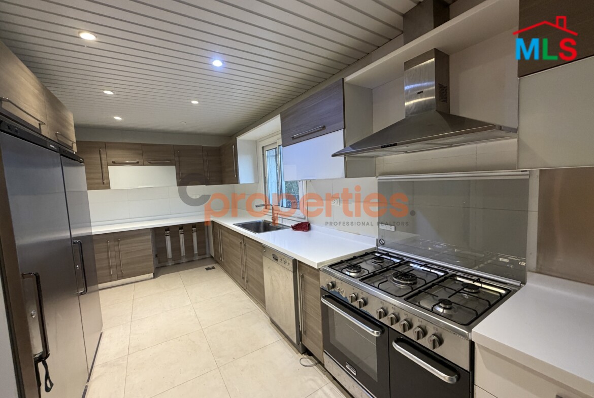 Chalet For Rent in Faqra شاليه للايجار في فقرا CPKMF109