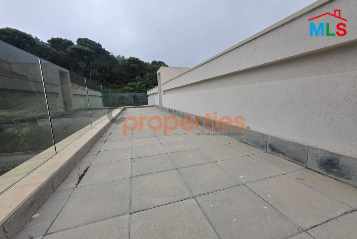 Apartment For Sale In Bikfaya شقة للبيع في منطقة بكفيا – CPSK112