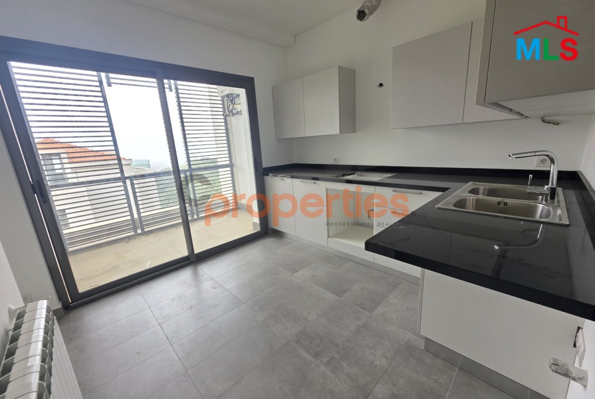 Apartment For Sale In Bikfaya شقة للبيع في منطقة بكفيا – CPSK111