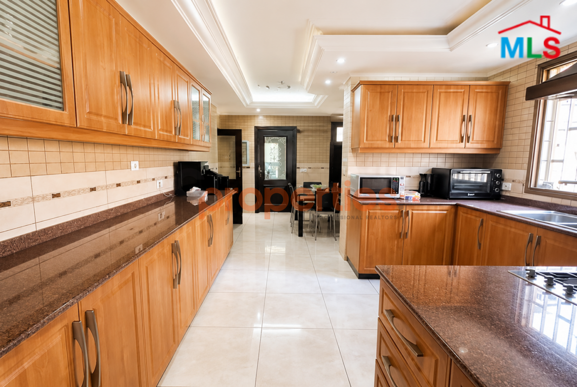 Front-Line Apartment For Sale in Rawche شقة للبيع في الروشة – CPBHS151