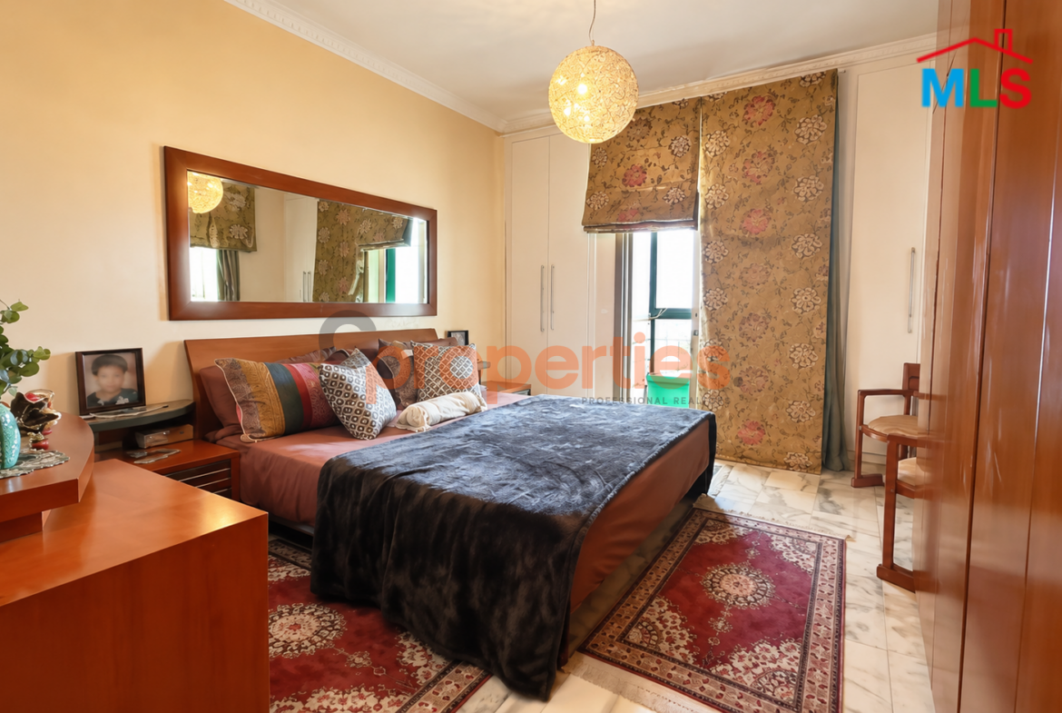 Front-Line Apartment For Sale in Rawche شقة للبيع في الروشة – CPBHS151