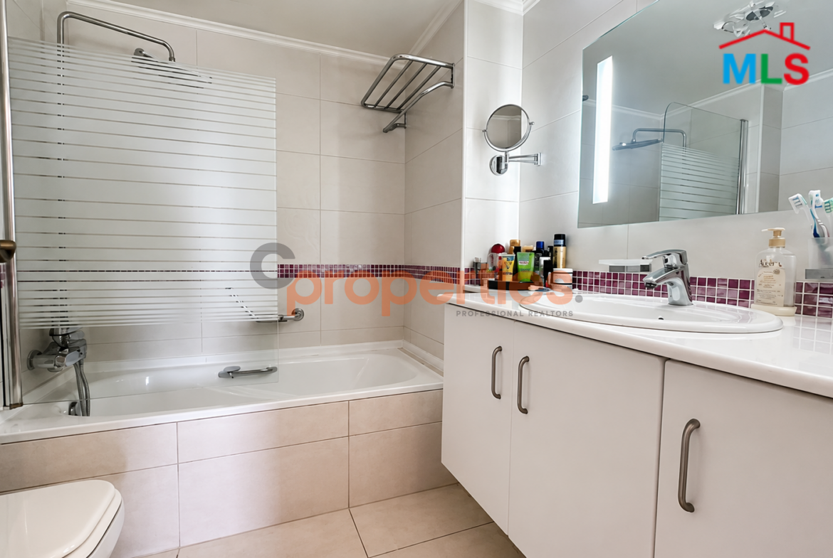 Front-Line Apartment For Sale in Rawche شقة للبيع في الروشة – CPBHS151