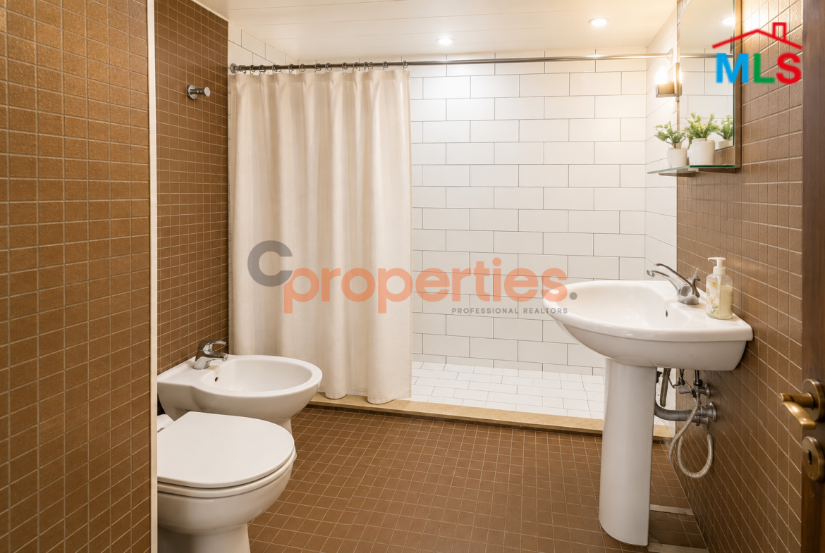 Apartment For Sale in Rawche شقة للبيع في الروشة – CPBHS152