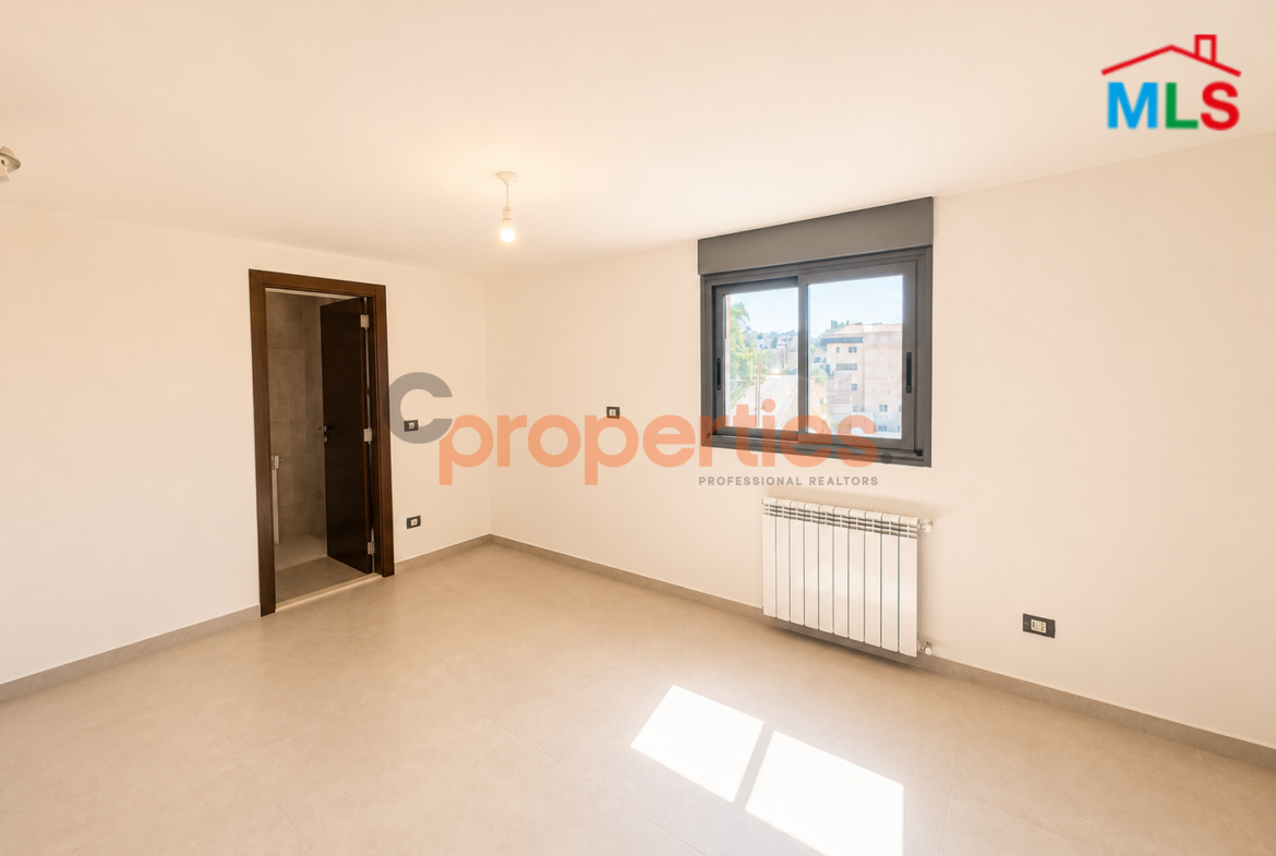 Triplex for sale in Hazmieh CPMK223 شقة “تريبلكس” للبيع في الحازمية