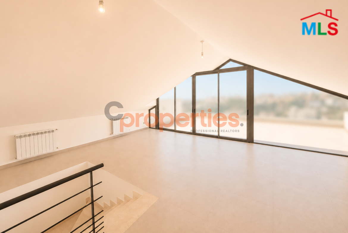 Triplex for sale in Hazmieh CPMK223 شقة “تريبلكس” للبيع في الحازمية