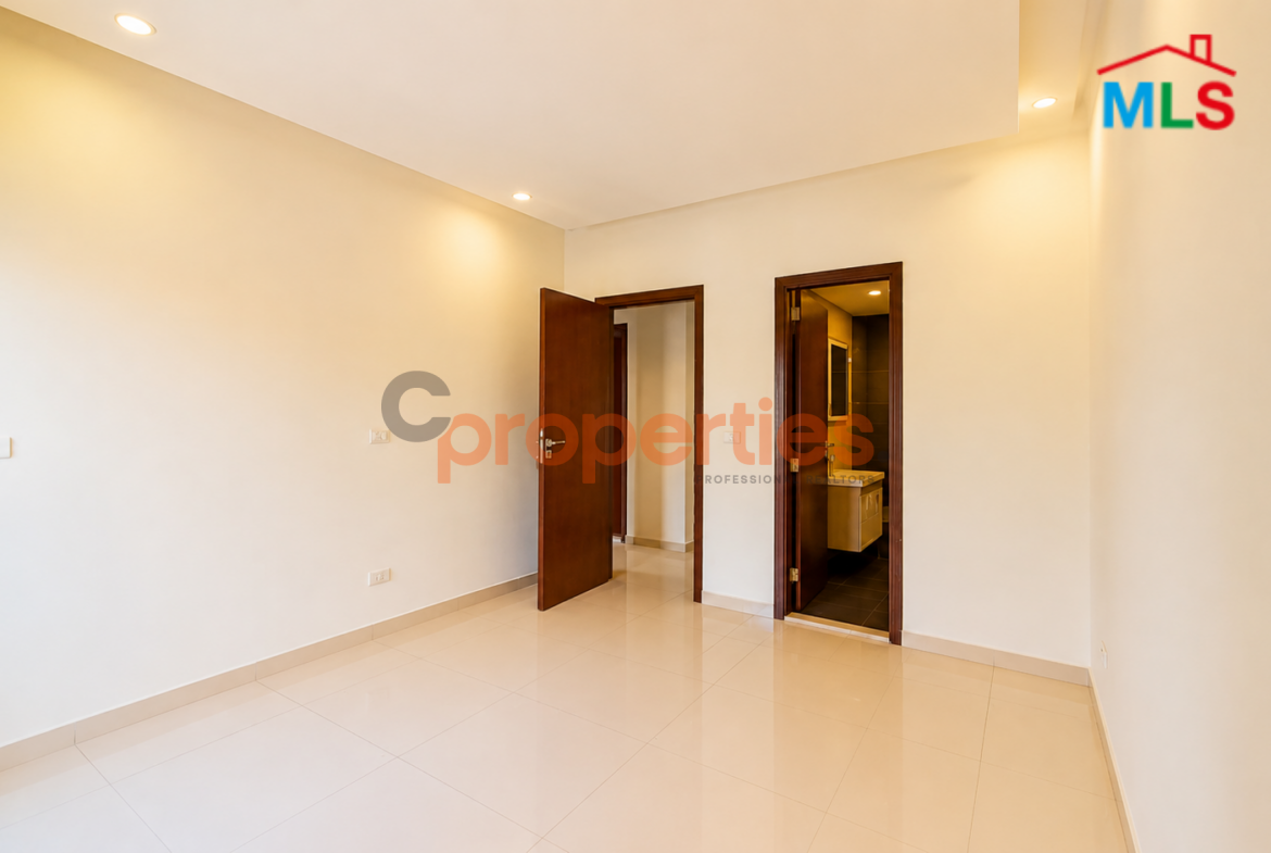 Apartment For Sale In Jdeide – CPJW28