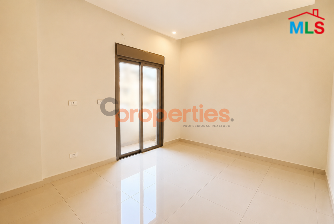 Apartment For Sale In Jdeide – CPJW28