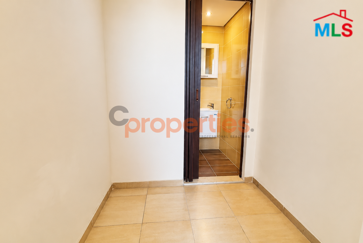 Apartment For Sale In Jdeide – CPJW28