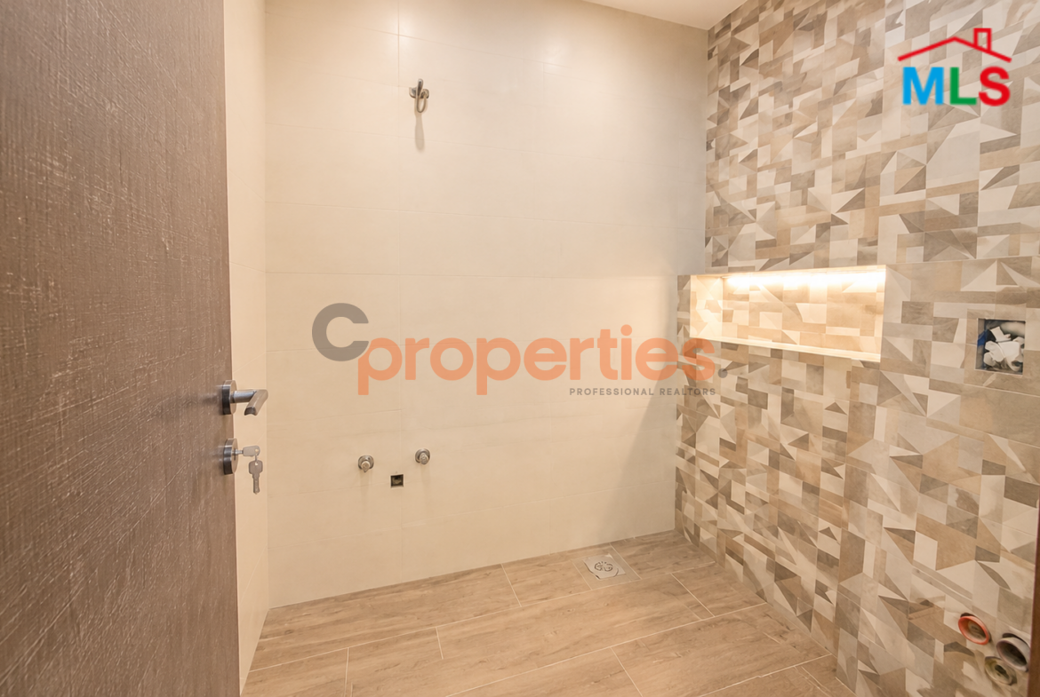 Duplex For Sale In Fanar – CPJW27