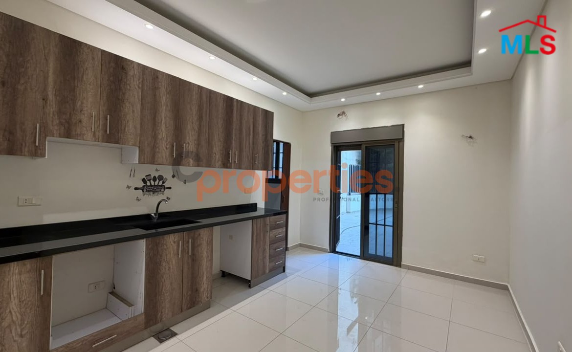 Apartment For Sale In Fanar – شقة للبيع في الفنار CPJW30