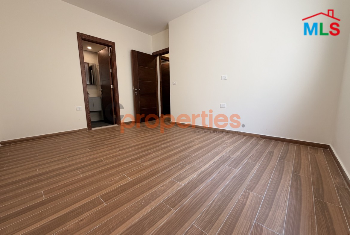 Apartment with Terrace For Sale in Naccache – CPLO26