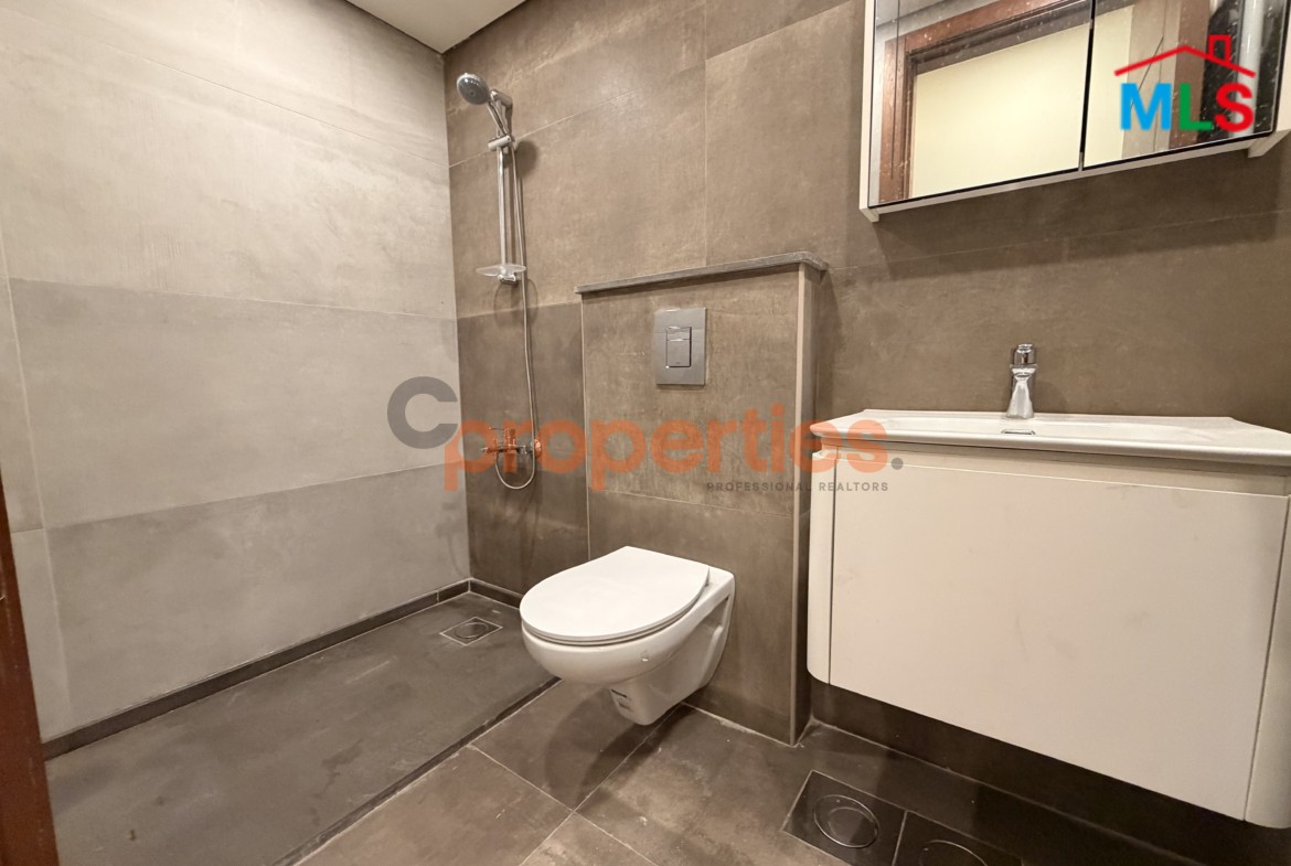 Apartment with Terrace For Sale in Naccache – CPLO26