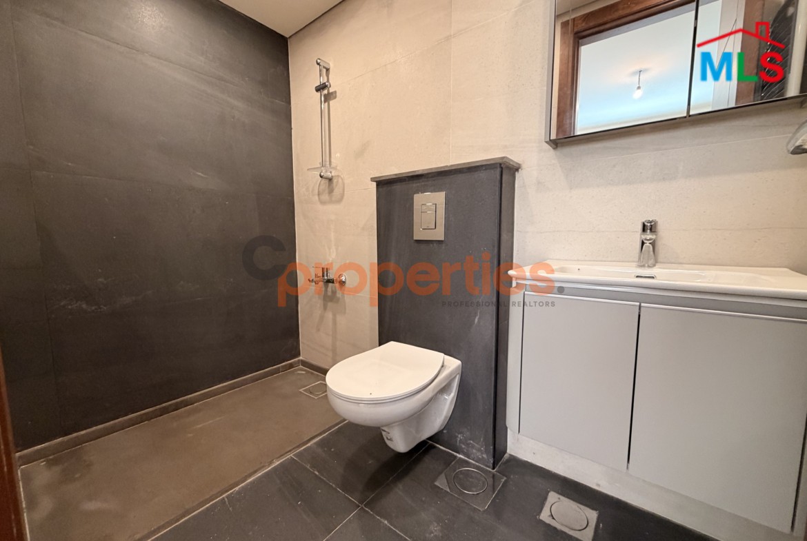Apartment with Terrace For Sale in Naccache – CPLO26