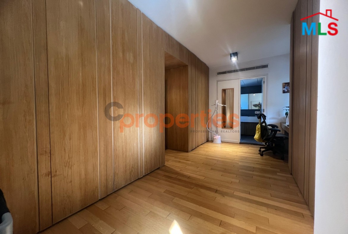 Apartment for sale in New Mar Takla شقة للبيع في مار تقلا CPMK106
