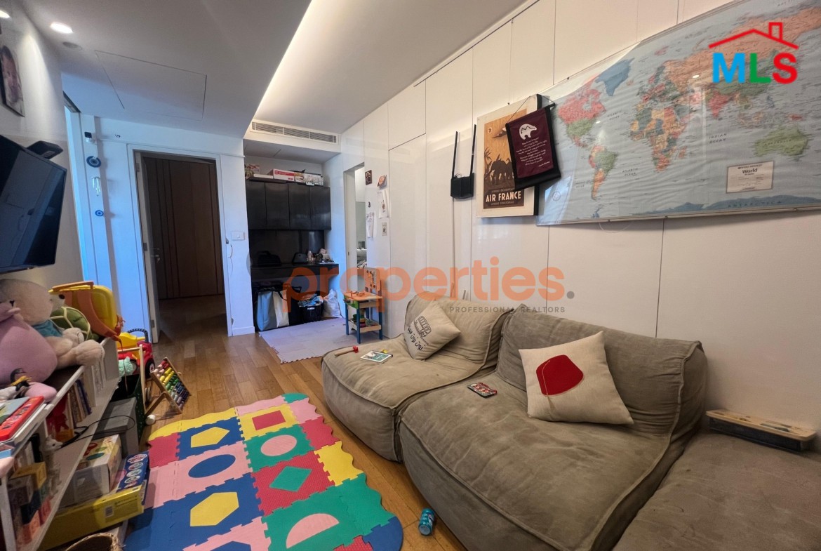 Apartment for sale in New Mar Takla شقة للبيع في مار تقلا CPMK106