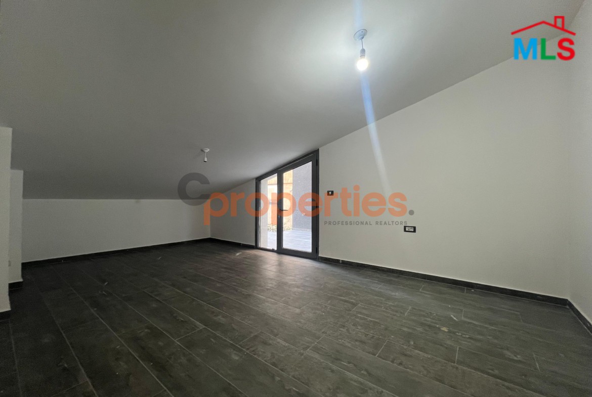 Duplex For sale in Hazmieh New Mar Takla دوبلكس للبيع في حازمية CPMK123