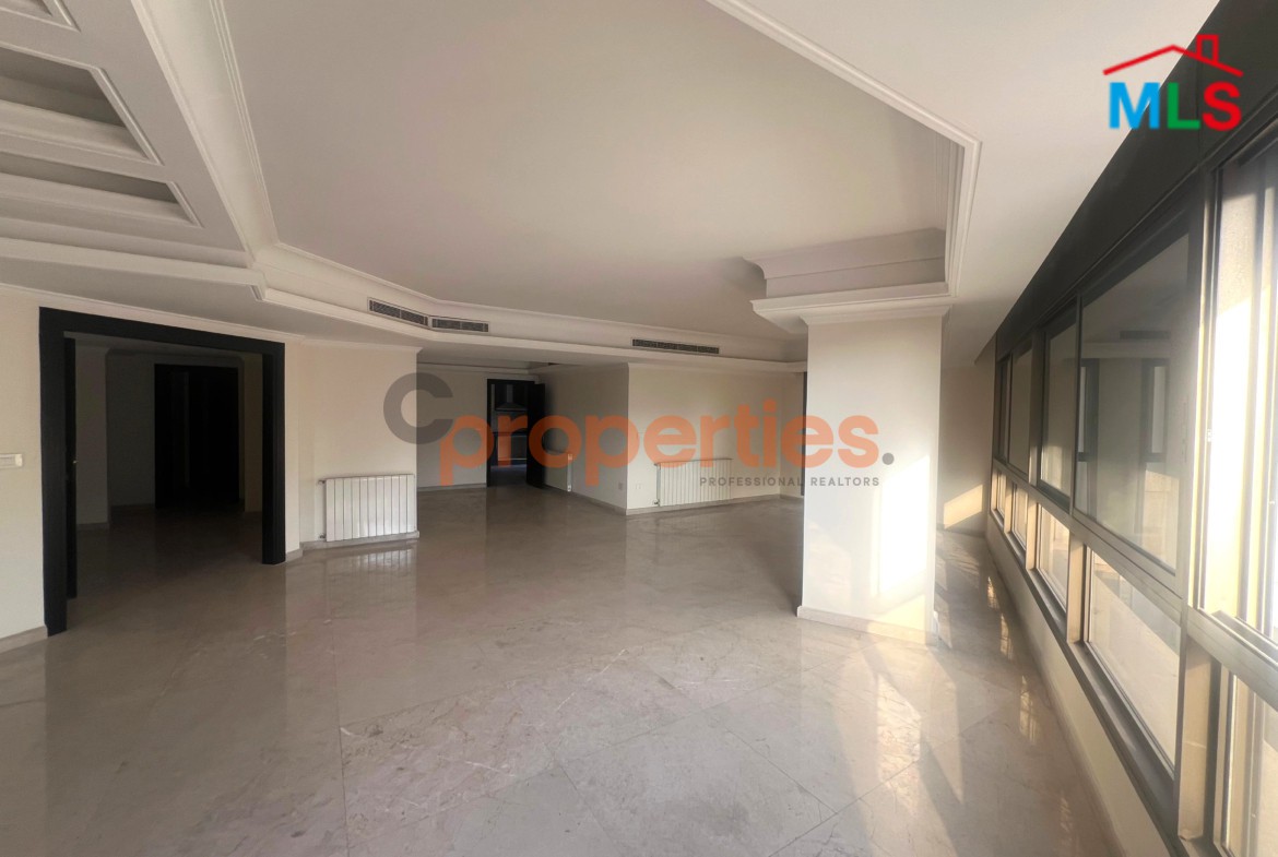 Apartment for sale in Hazmieh Mar Takla شقة للبيع في الحازمية CPMK131