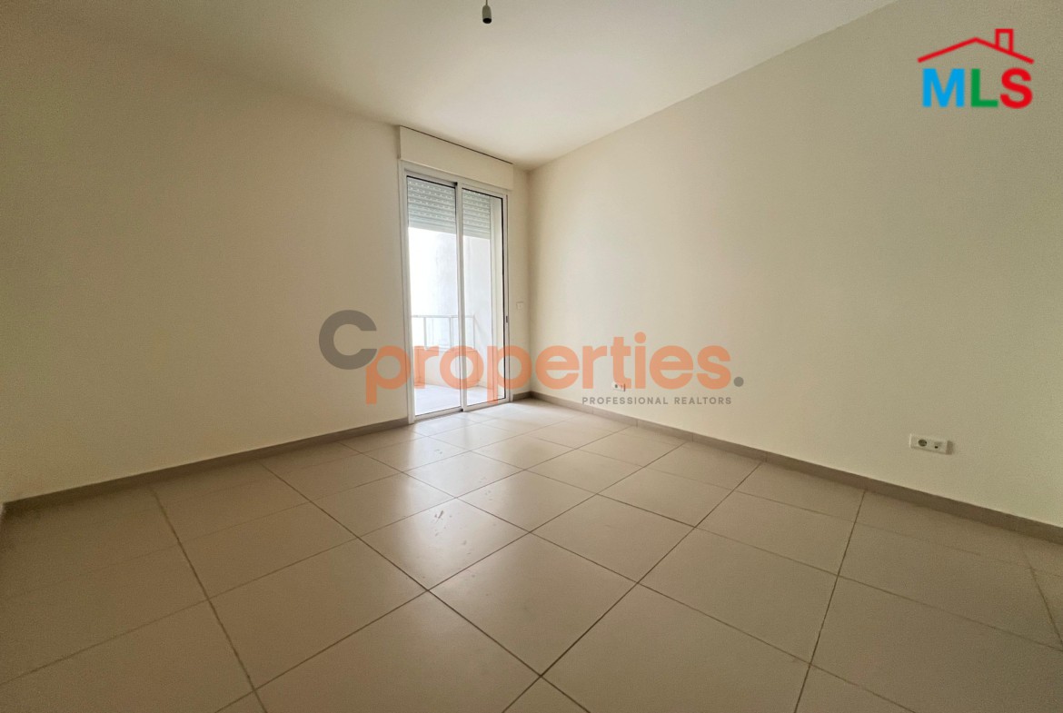 Apartment for sale in Hazmieh New Mar Takla شقة للبيع في الحازمية CPMK126