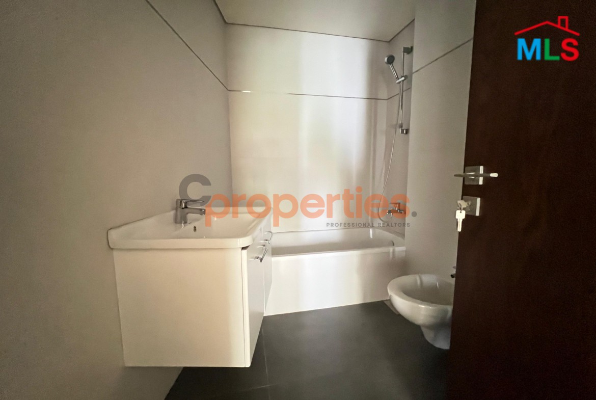 Apartment for sale in Hazmieh New Mar Takla شقة للبيع في الحازمية CPMK126