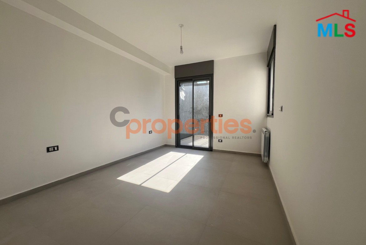 Apartment for sale in Hazmieh New Mar Takla شقة للبيع في الحازمية CPMK124