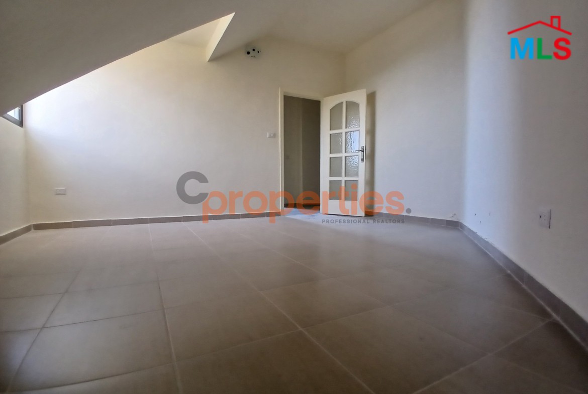 Duplex For Sale In Maayssra – Nahr Ibrahim – CPJGK86