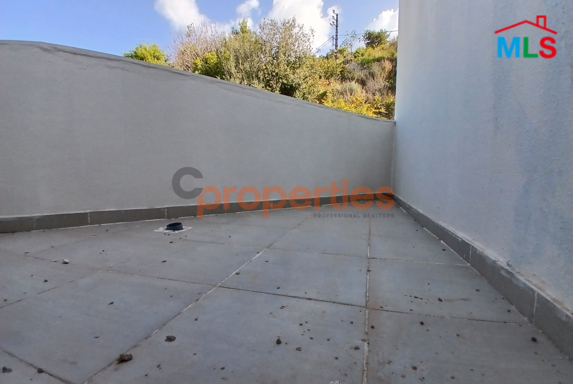 Duplex For Sale In Maayssra – Nahr Ibrahim – CPJGK86