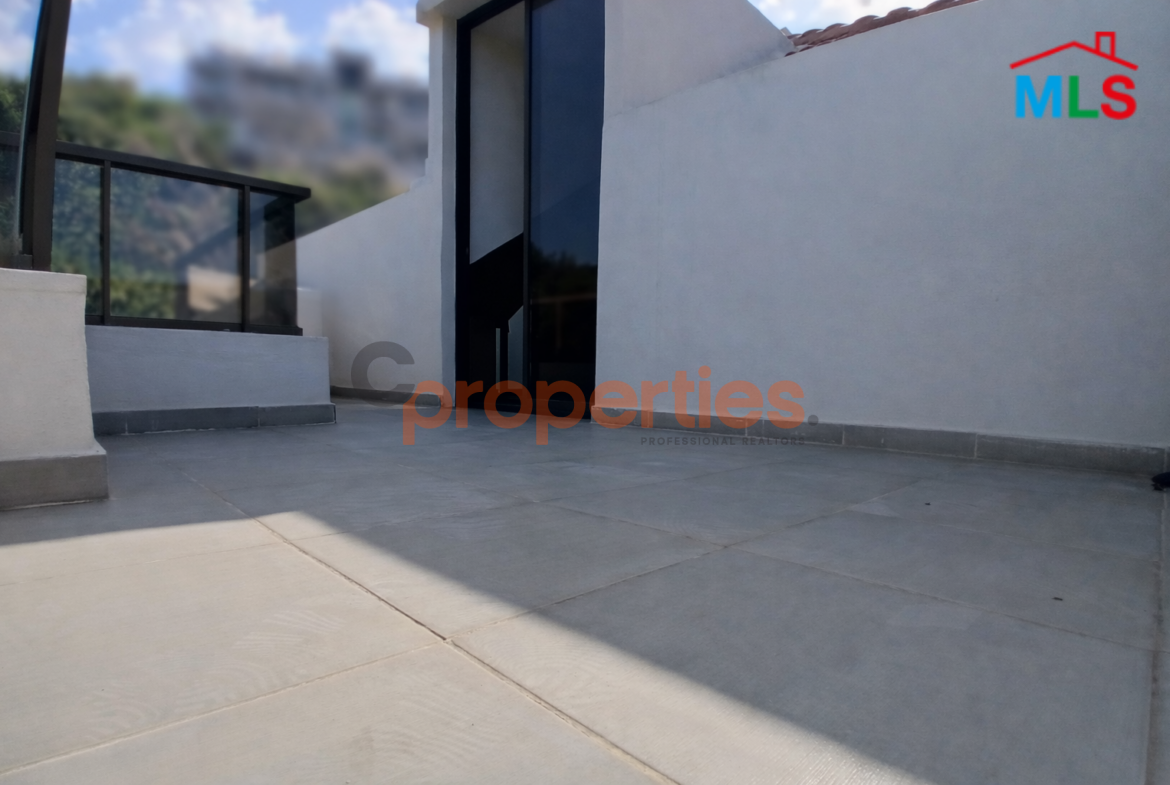Duplex For Sale In Maayssra – Nahr Ibrahim – CPJGK86