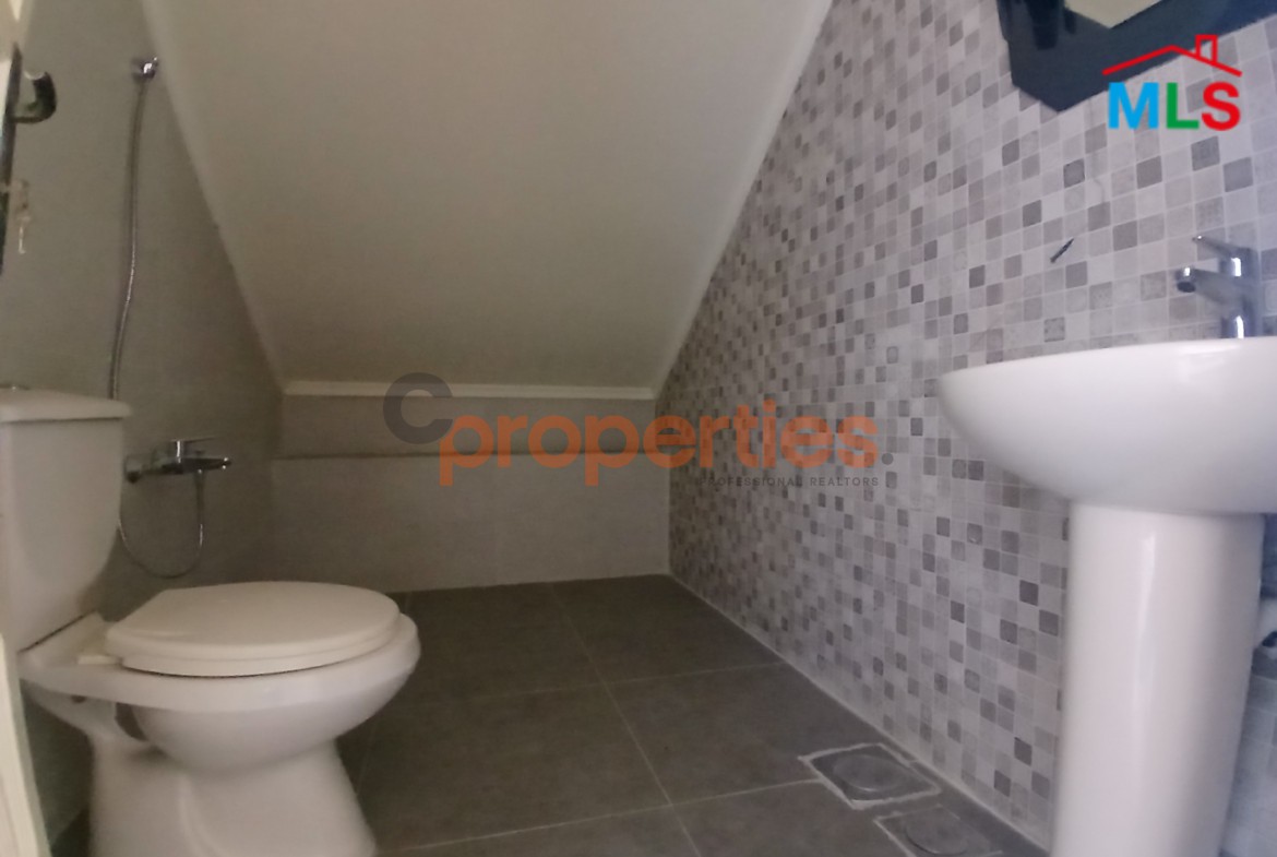 Duplex For Sale In Maayssra – Nahr Ibrahim – CPJGK86