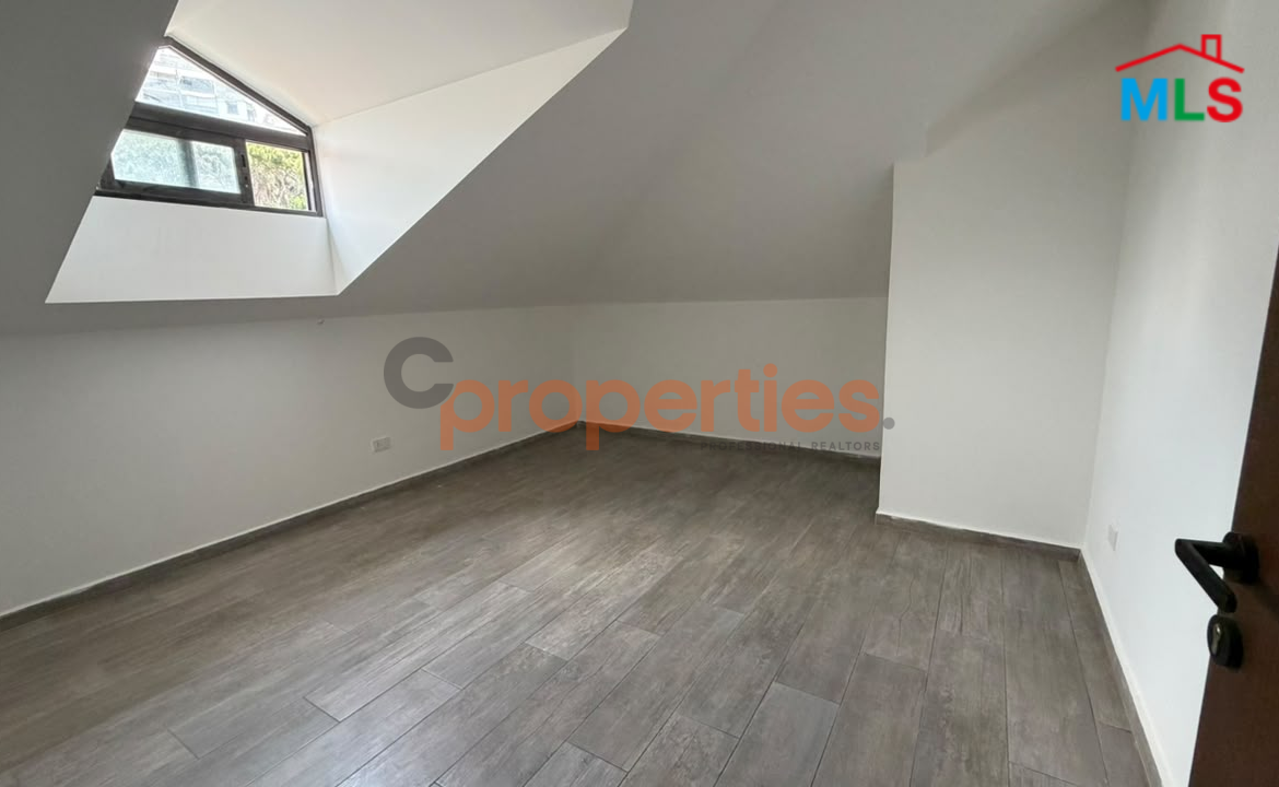 Duplex For Sale In Fanar دوبلكس للبيع في فَنار CPJW23