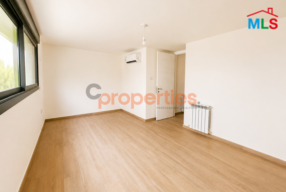 Apartment for Sale in Yarze – CPFY304 شقة للبيع في اليرزة