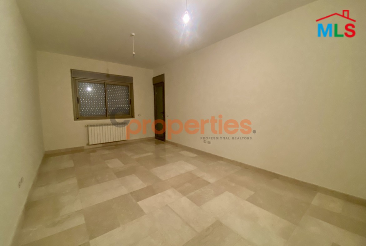 Apartment for Sale in Yarze شقة للبيع في اليرزة CPFY305
