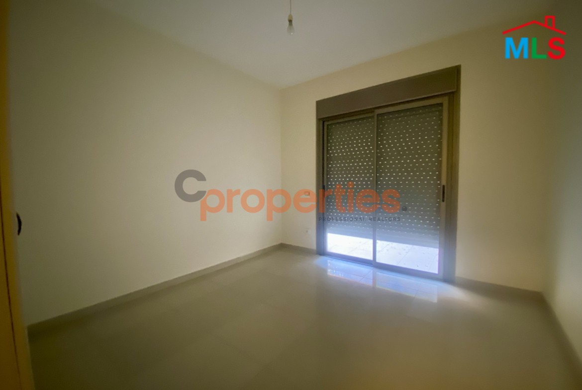 Apartment for Sale in Yarze شقة للبيع في اليرزة CPFY305