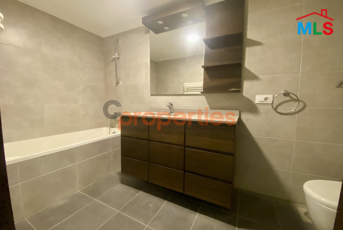 Apartment for Sale in Yarze شقة للبيع في اليرزة CPFY305