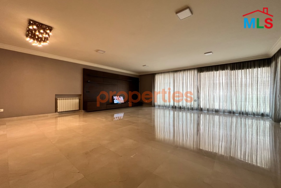 Apartment for Sale in Hamra CPBMKH60