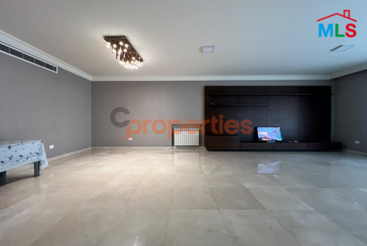 Apartment for Sale in Hamra CPBMKH60
