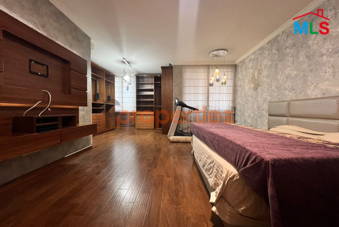 Apartment for Sale in Hamra CPBMKH60