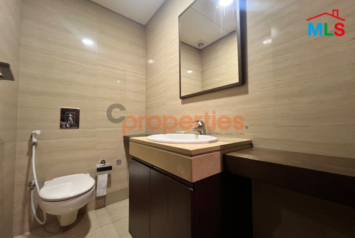 Apartment for Sale in Hamra CPBMKH60
