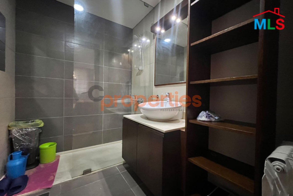 Apartment for Sale in Hamra CPBMKH60