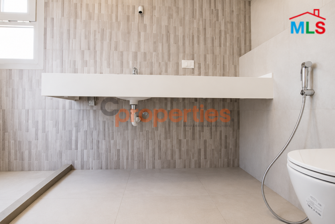 Apartment For Sale in Verdun CPBHN05 – شقة فخمة للبيع في فردان