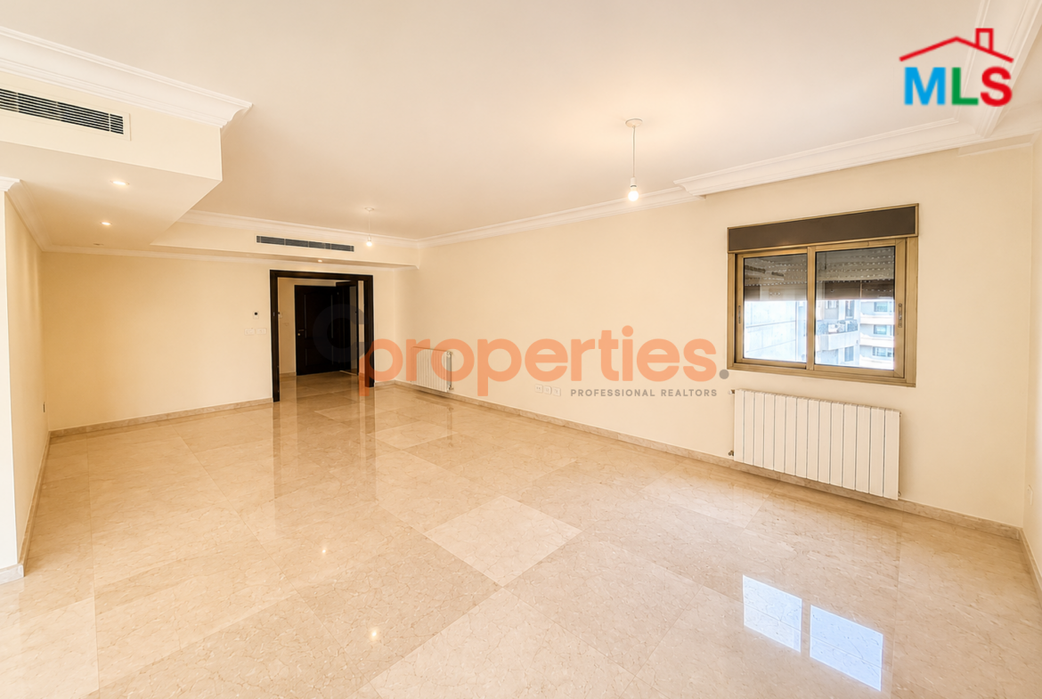 Apartment for sale in Hazmieh CPMK222 شقة للبيع في الحازمية