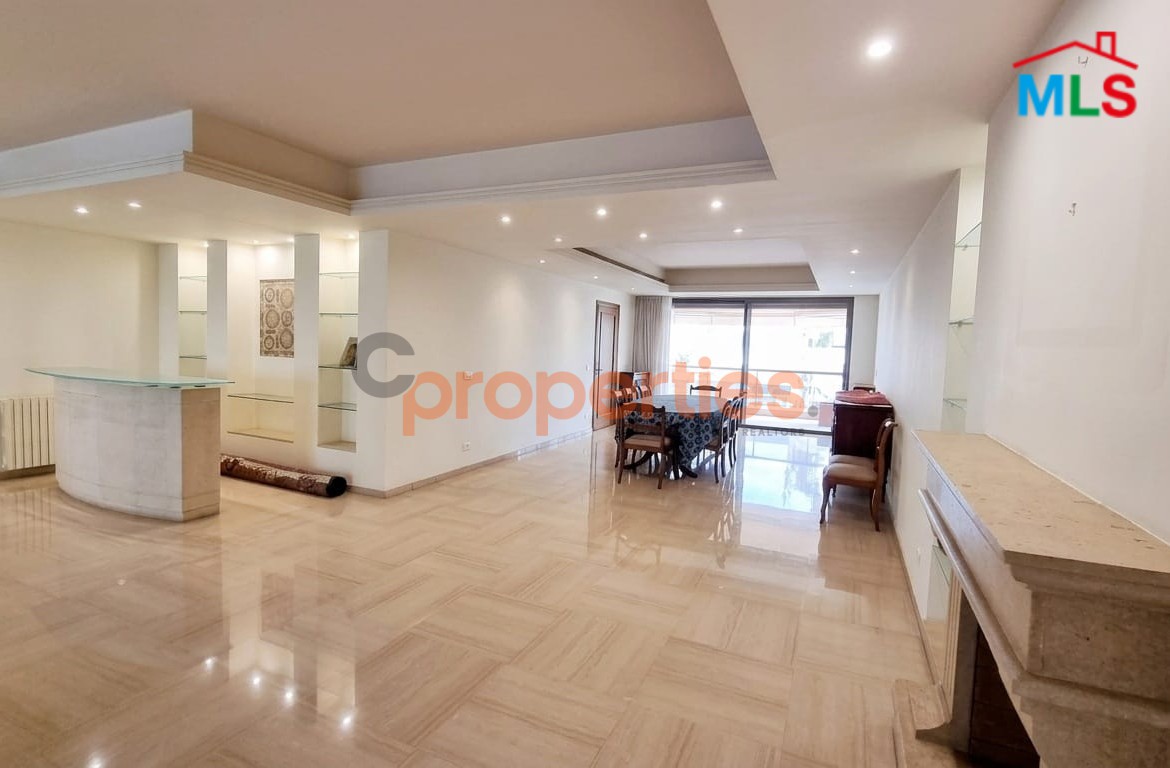 Apartment For Sale In Achrafieh – CPBMH27